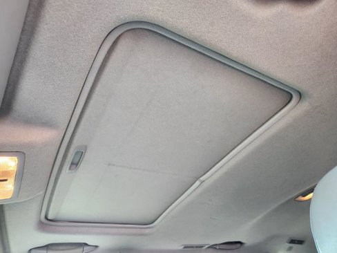 Used 2013 Toyota Highlander Limited image 15