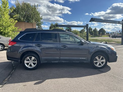 Used 2013 Subaru Outback 2.5i Premium image 10