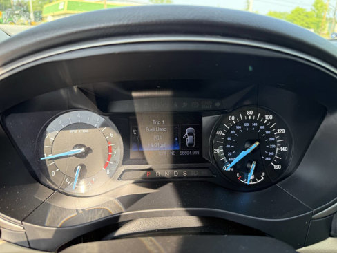 Used 2014 Ford Fusion SE image 22
