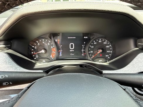 New 2025 Jeep Compass Latitude w/ Sun and Sound Group image 25