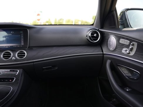 Certified 2020 Mercedes-Benz E 450 4MATIC Sedan image 25