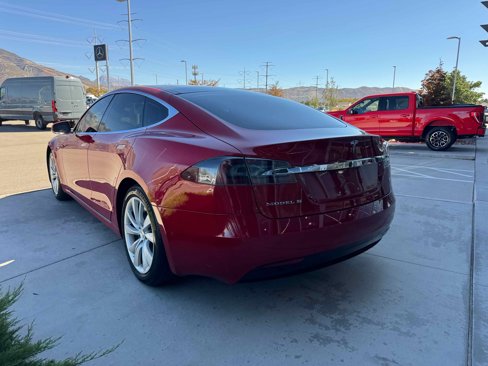 Used 2016 Tesla Model S 60D image 4