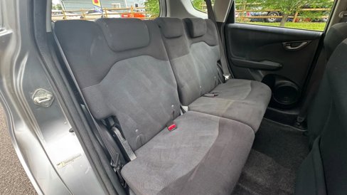 Used 2010 Honda Fit Sport image 26