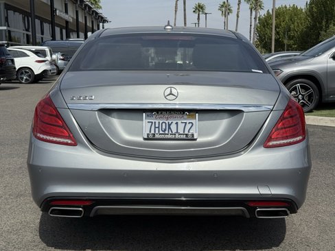 Used 2015 Mercedes-Benz S 550 Sedan image 17