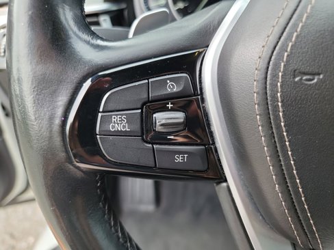 Used 2019 BMW 530i xDrive image 27