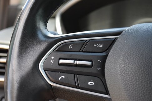 Used 2020 Hyundai Santa Fe Limited image 29