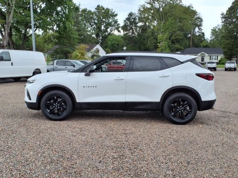 Used 2021 Chevrolet Blazer LT w/ Midnight/Sport Edition image 4