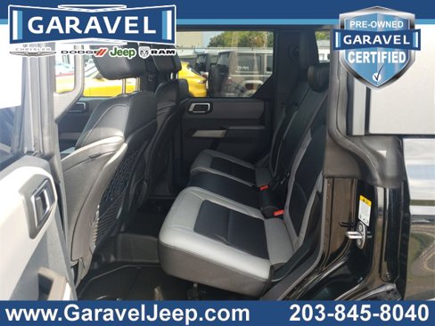 Used 2022 Ford Bronco Black Diamond image 39