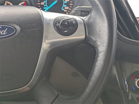 Used 2016 Ford Escape Titanium image 18