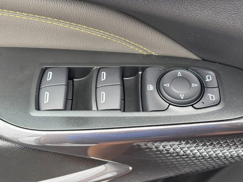 New 2025 Chevrolet Trax ACTIV w/ Driver Confidence Package image 19