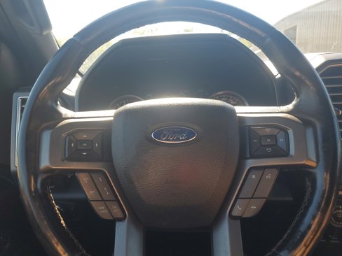 Used 2016 Ford F150 Limited image 11