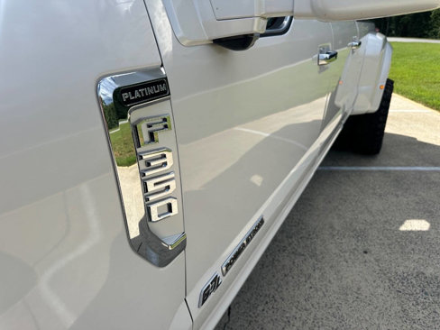 Used 2017 Ford F350 Platinum w/ Platinum Ultimate Package image 12