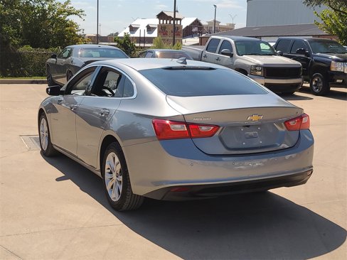 Used 2024 Chevrolet Malibu LT image 2