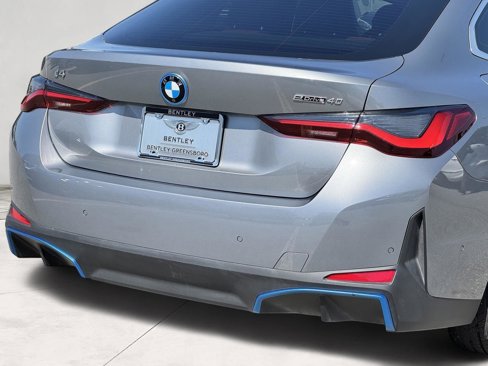 Used 2022 BMW i4 eDrive40 image 63