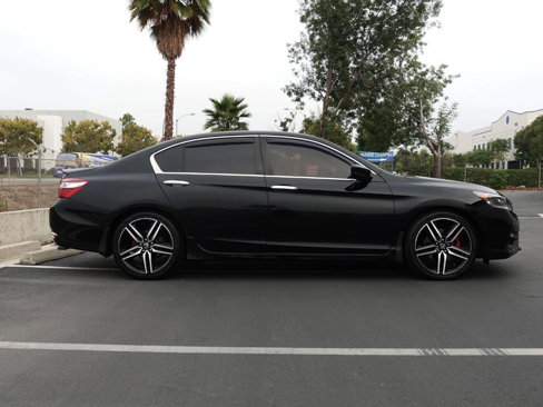 Used 2016 Honda Accord Sport image 18