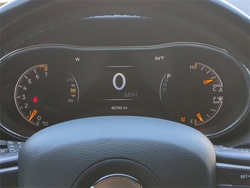 Used 2021 Jeep Grand Cherokee Laredo image 28