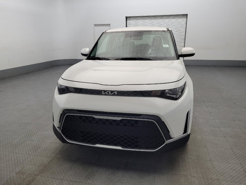Used 2023 Kia Soul LX w/ LX Technology Package image 15