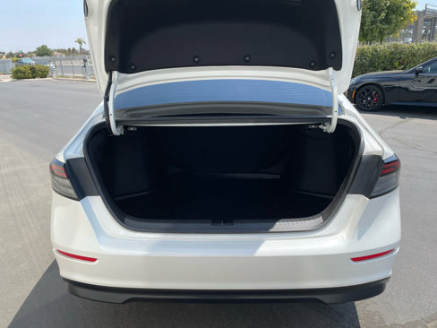 Used 2024 Honda Accord EX image 19