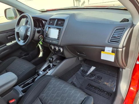 New 2025 Mitsubishi Outlander Sport ES image 8