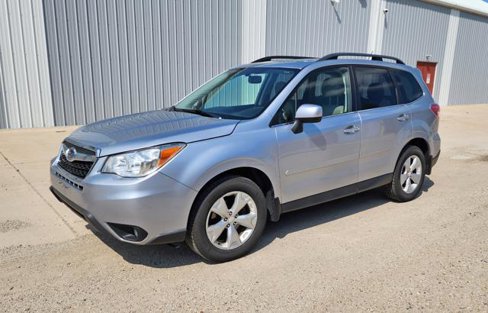 Used 2014 Subaru Forester 2.5i Limited image 2