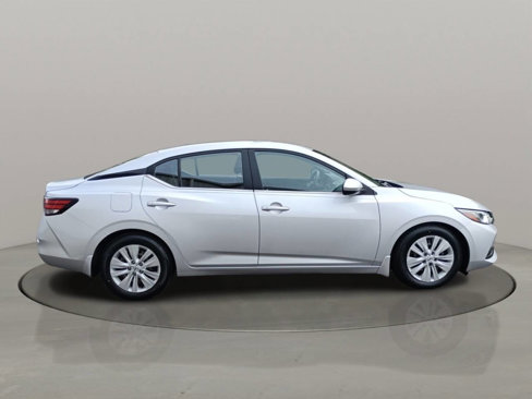 Used 2020 Nissan Sentra S image 7