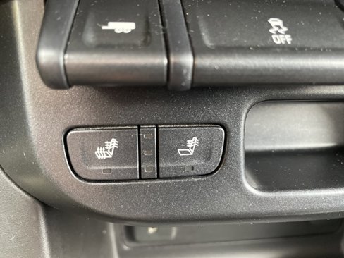 Used 2016 GMC Canyon SLT image 21