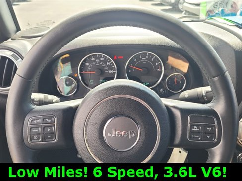 Used 2015 Jeep Wrangler Sahara w/ Connectivity Group image 25
