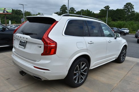 Used 2018 Volvo XC90 T6 Momentum w/ Convenience Package image 11