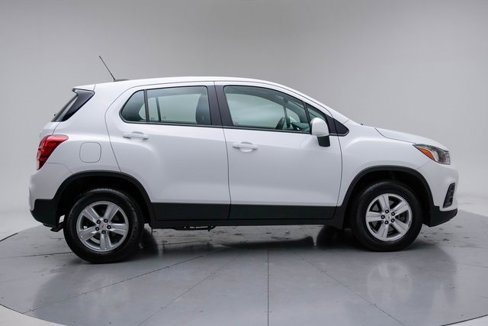 Used 2017 Chevrolet Trax LS image 8