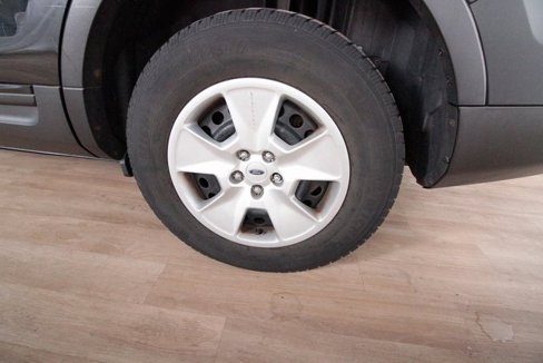 Used 2013 Ford Explorer FWD w/ Class III Trailer Tow Pkg image 86