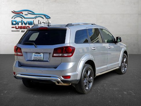 Used 2020 Dodge Journey Crossroad image 8