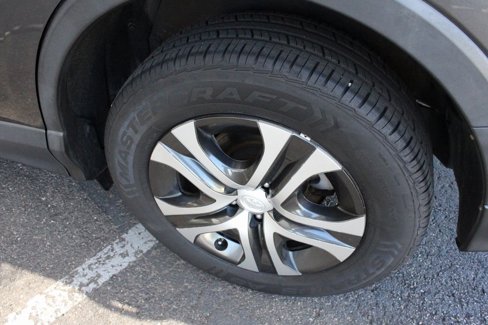 Used 2017 Toyota RAV4 LE image 57