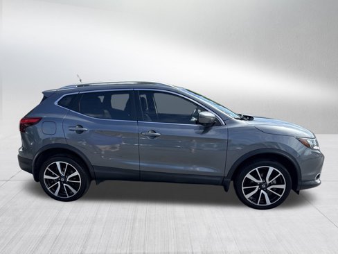 Used 2018 Nissan Rogue Sport SL image 8