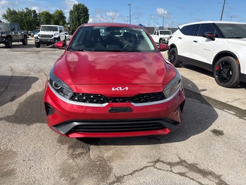 Used 2024 Kia Forte LXS image 4