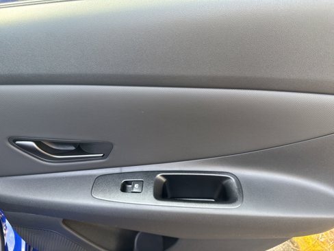 New 2025 Hyundai Elantra Sport image 16