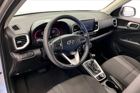 Certified 2023 Hyundai Venue SEL image 13