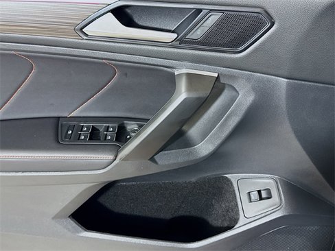 Used 2024 Volkswagen Tiguan Wolfsburg Edition image 16