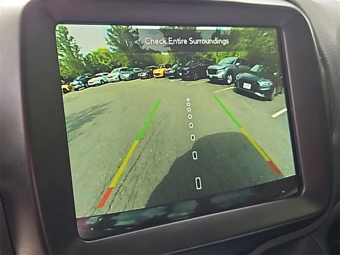 Used 2022 Jeep Renegade Latitude image 16