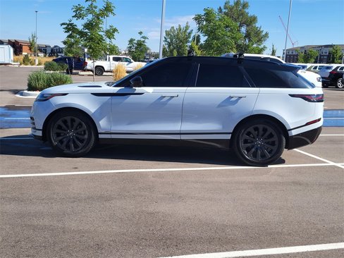 Used 2018 Land Rover Range Rover Velar R-Dynamic SE image 2