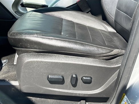 Used 2014 Ford C-MAX SEL w/ Equipment Group 303A image 20