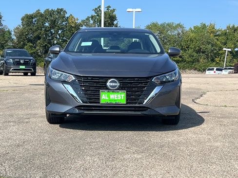 New 2025 Nissan Sentra SV image 2