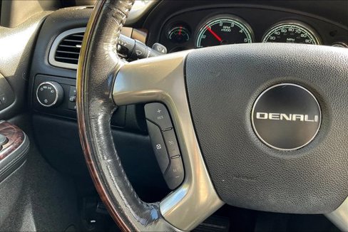 Used 2012 GMC Yukon Denali image 15
