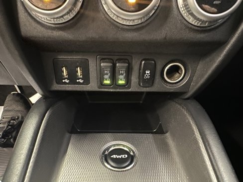 Used 2021 Mitsubishi Outlander Sport SE image 23