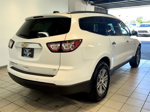 Used 2017 Chevrolet Traverse LT image 7