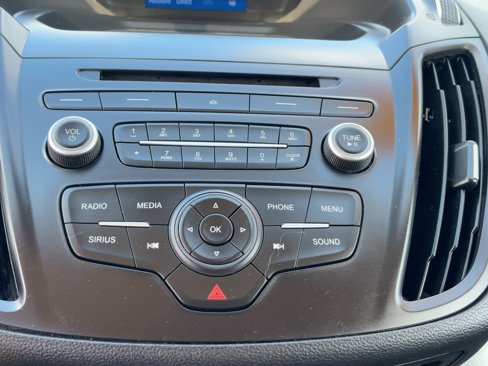 Used 2017 Ford Escape SE image 17