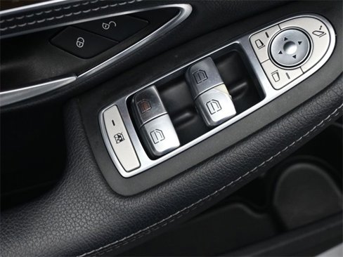 Used 2015 Mercedes-Benz C 300 4MATIC Sedan image 21
