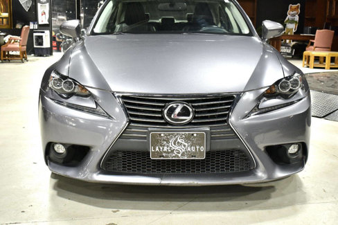 Used 2016 Lexus IS 300 AWD image 3
