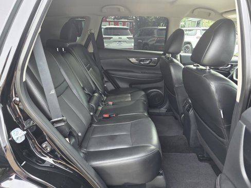 Used 2019 Nissan Rogue SL image 22