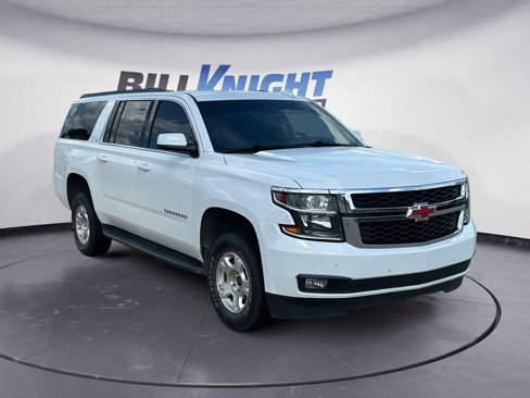 Used 2018 Chevrolet Suburban LT image 7