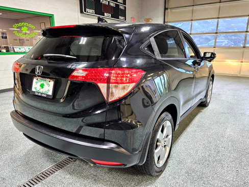 Used 2017 Honda HR-V EX image 9